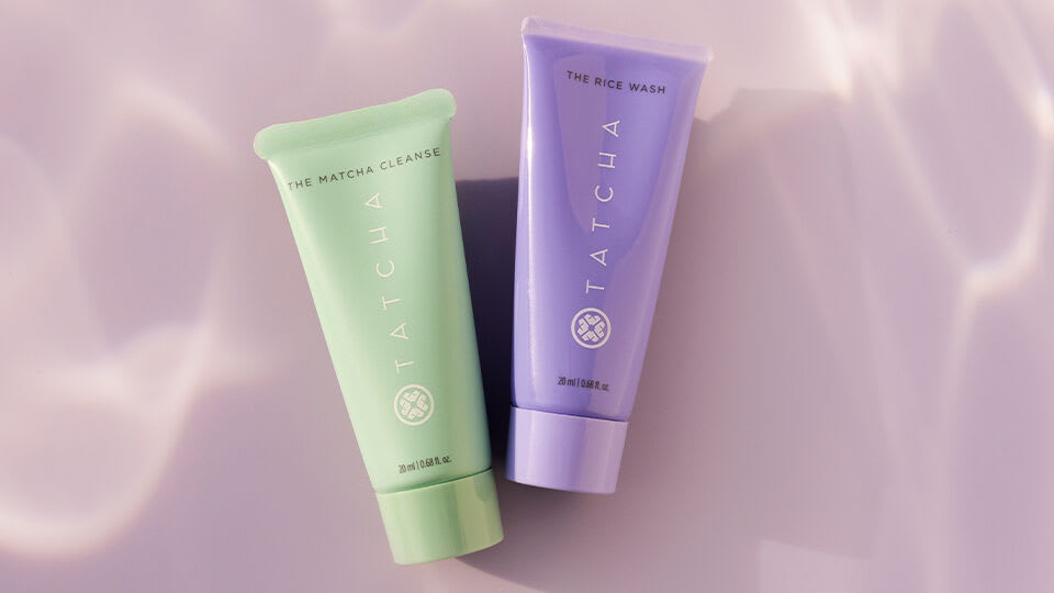 What Is a pH Balanced Cleanser & Why Should You Use One?